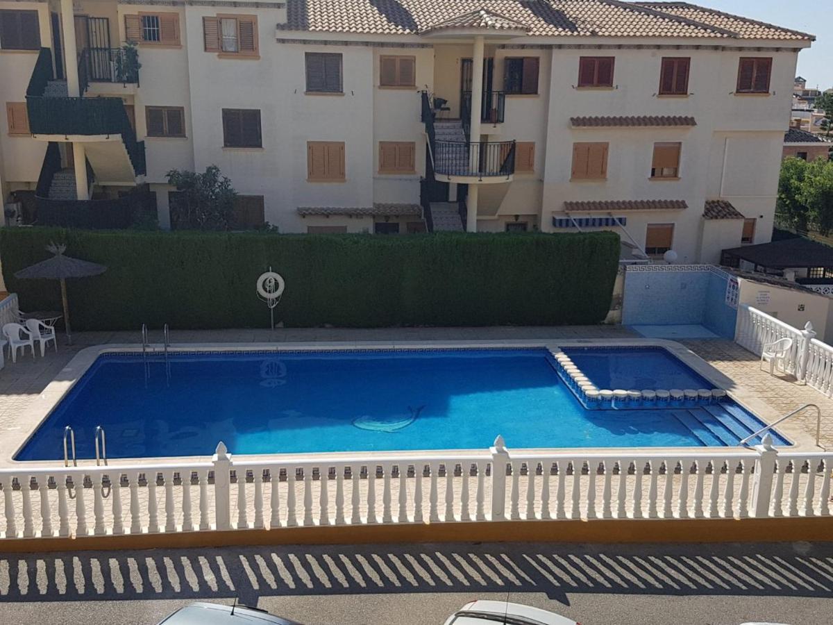 Sunny Apartament Near La Mata Beach Torrevieja Eksteriør billede